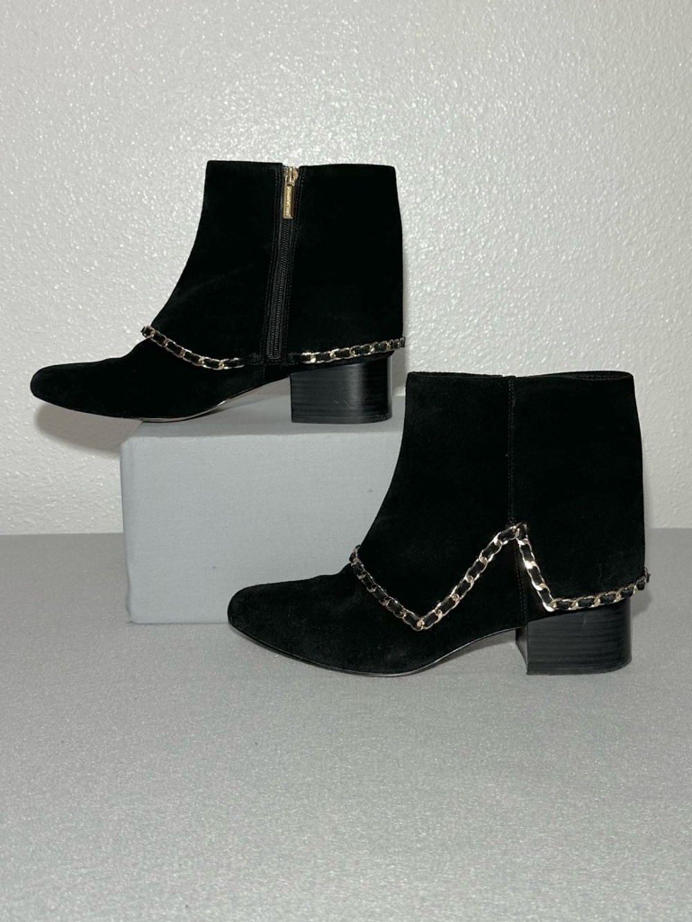 Karl Lagerfeld Paris - Cassie Woven Chain Boot